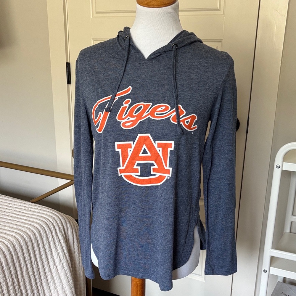 Colosseum Blue and Orange Long Sleeve Tee Auburn Tigers